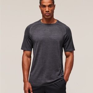Men's Dark Grey/Black Seamless T-Shirt GYMSHARK